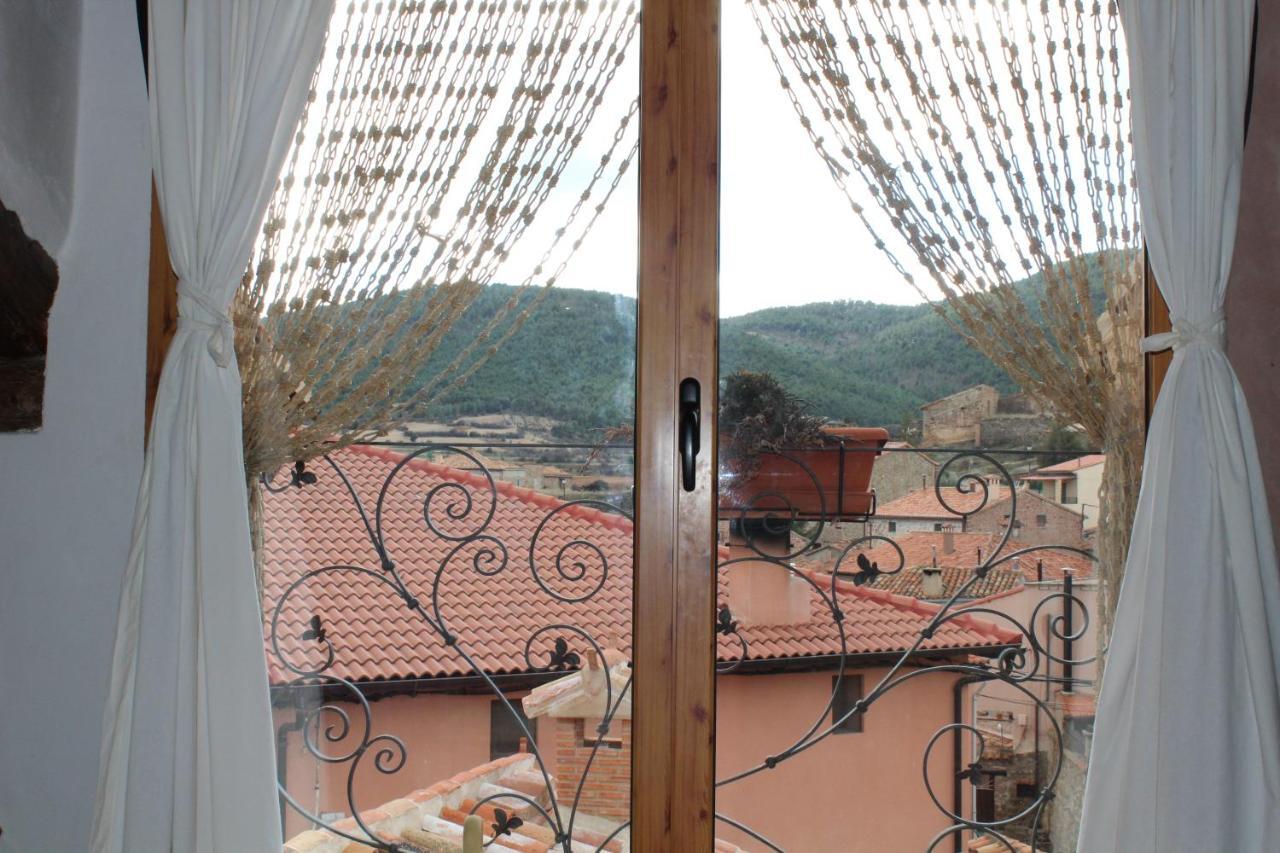 El Bricial Apartment Bezas Екстериор снимка